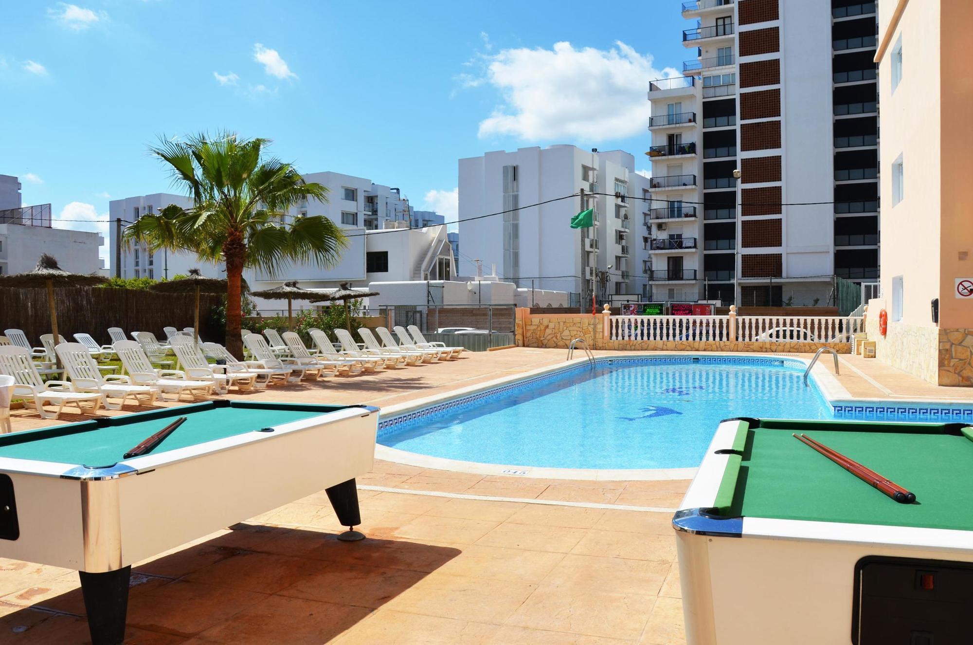 Hotel Apartamentos Vibra Central City - Adults Only San Antonio  Exterior foto